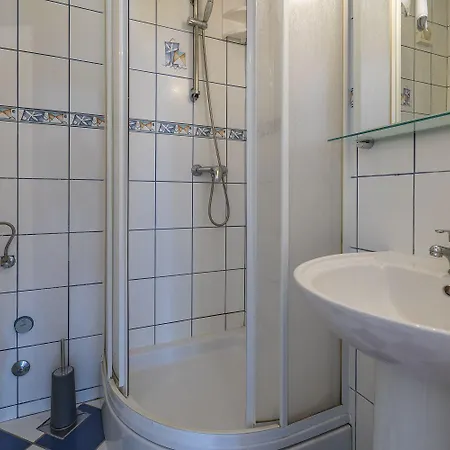 Appartement Charmantes Mit 2 Fahrraedern Und Nur 400 Meter Zum Selce
